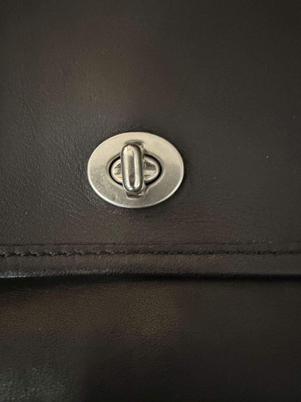 Coach Black Leather Turn-Lock Crossbody Bag - Picture 3 of 14